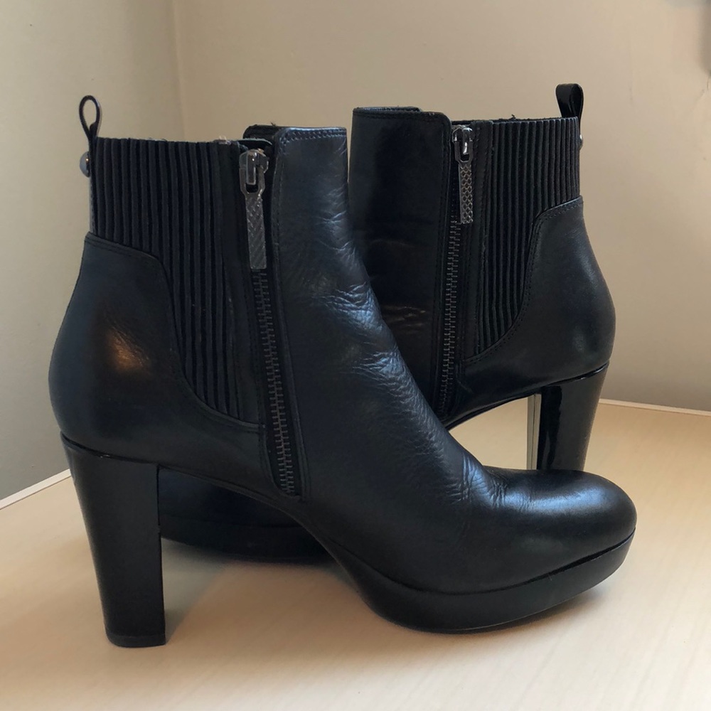 DONALD J PLINER bootie